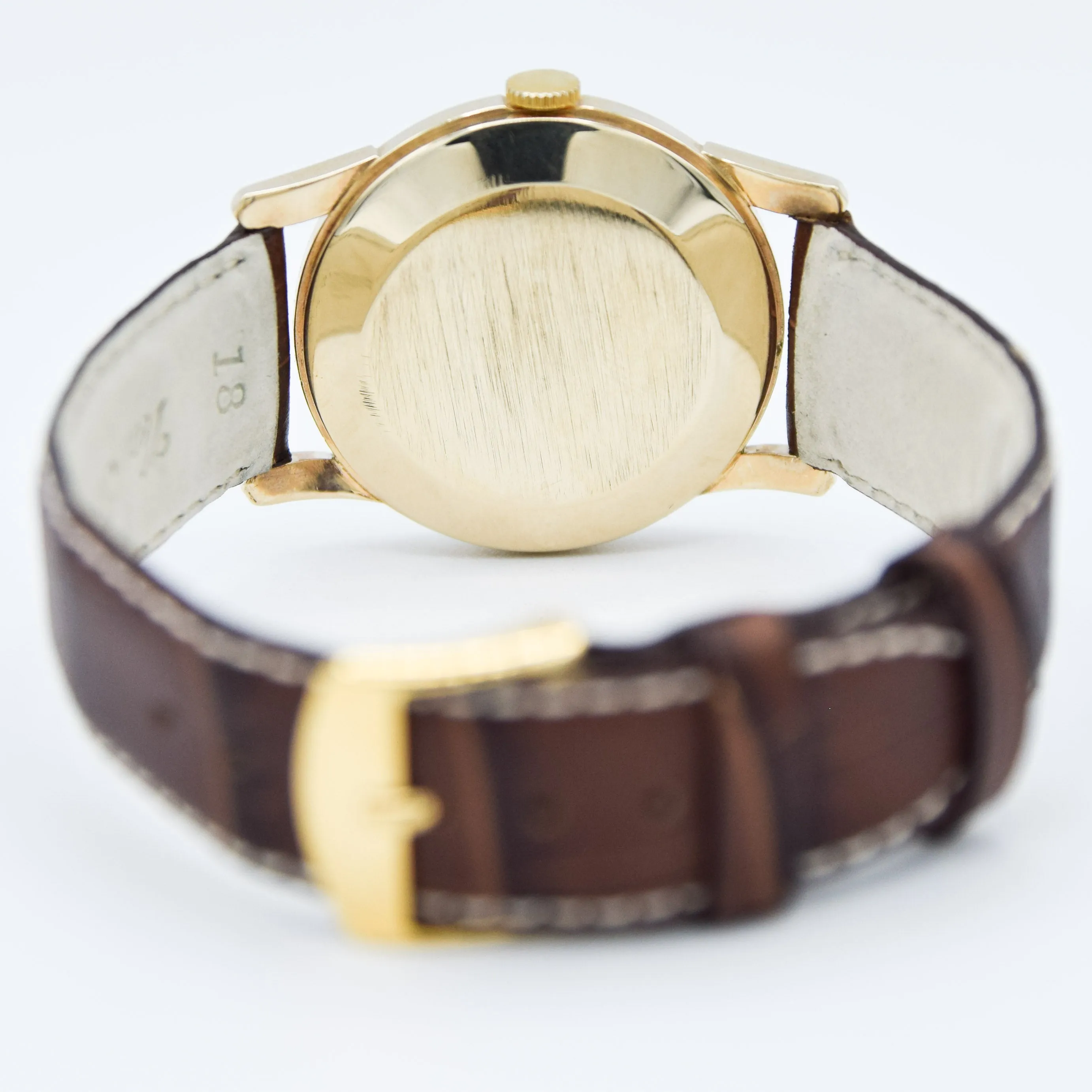 1954 Cyma Cymaflex Wristwatch Bombe Style Lugs and Mixed Arabic and Arrow Batons in Solid 9ct Gold with Original Box