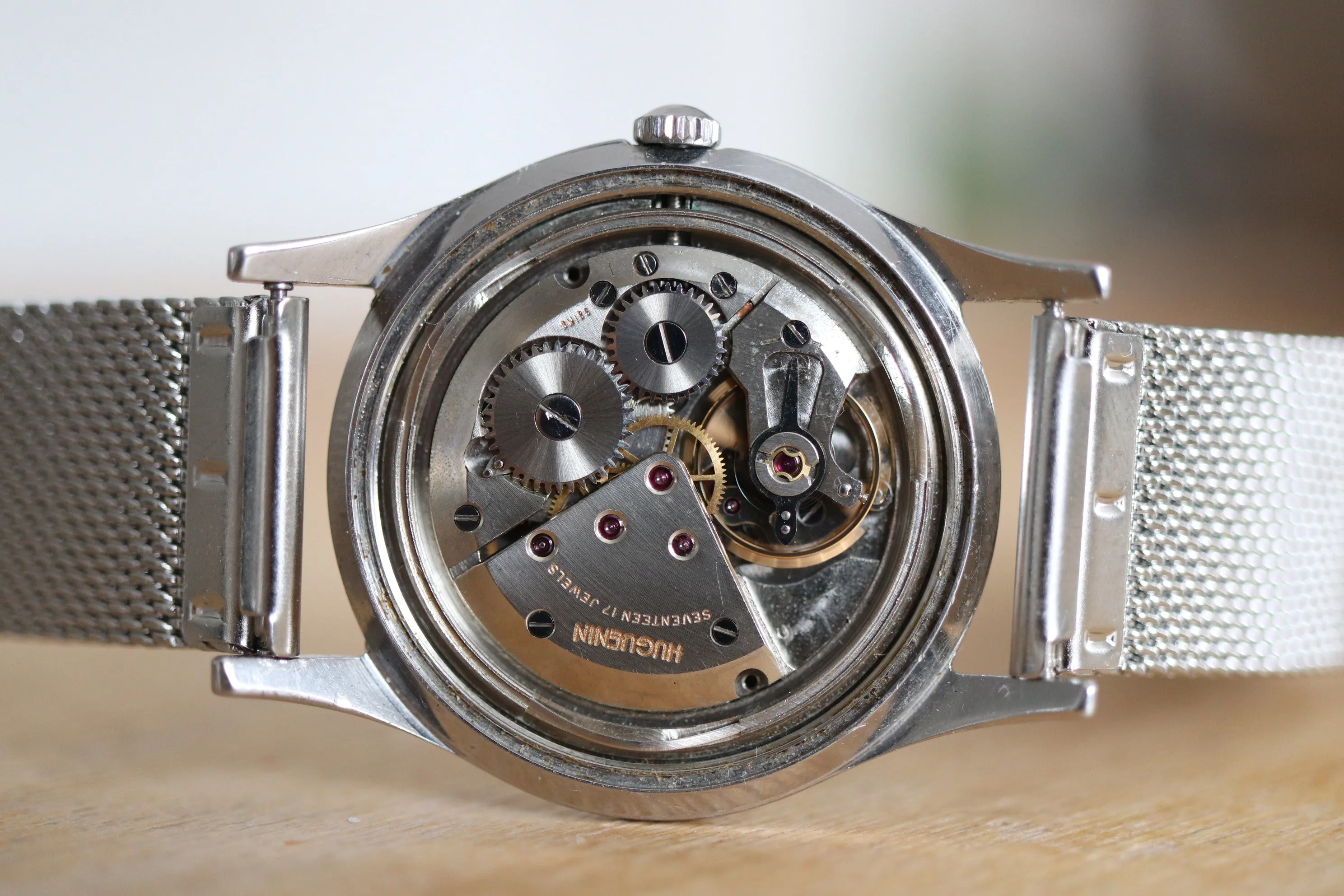 Beautiful tropical Huguenin 17j Manual watch Working well