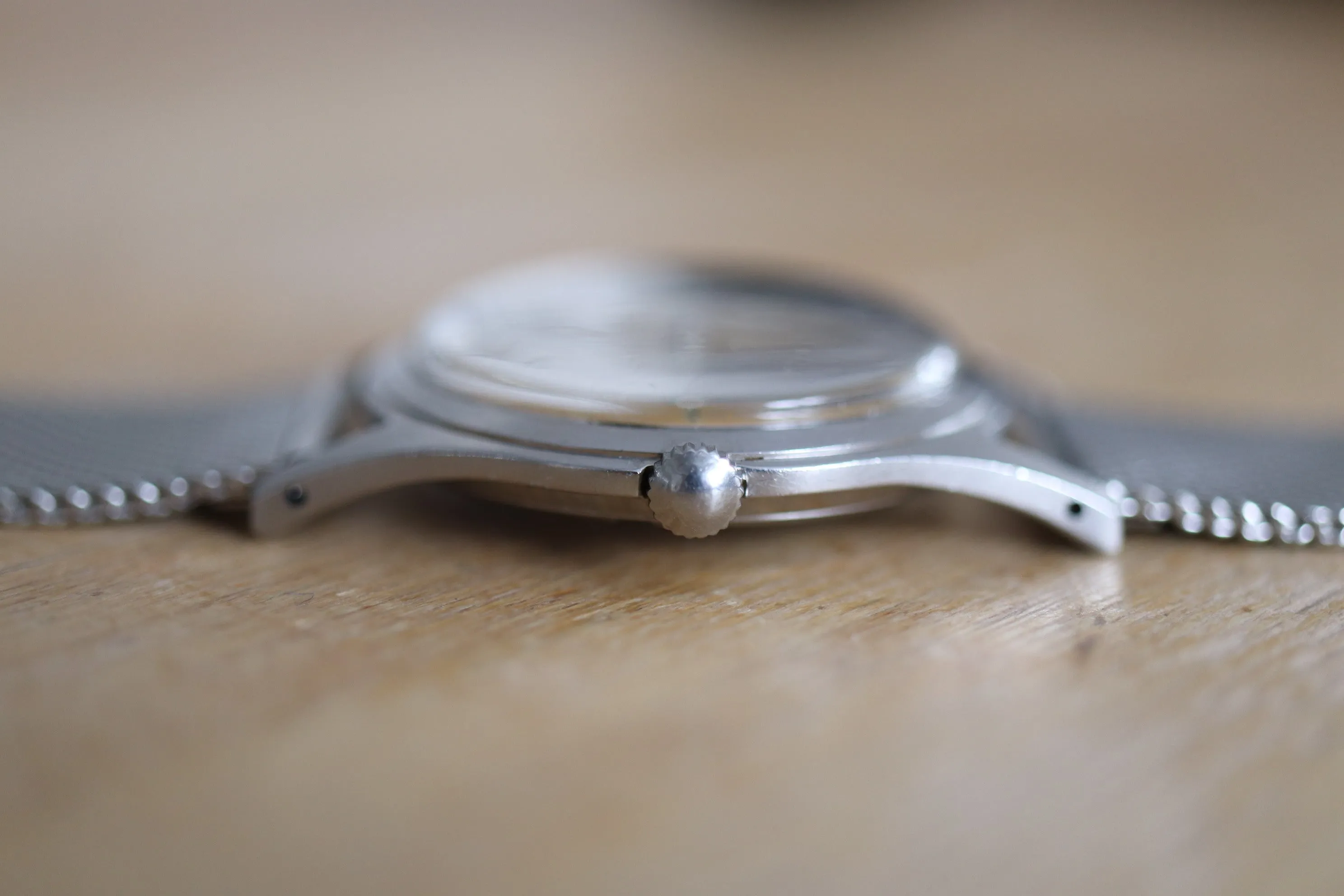 Beautiful tropical Huguenin 17j Manual watch Working well