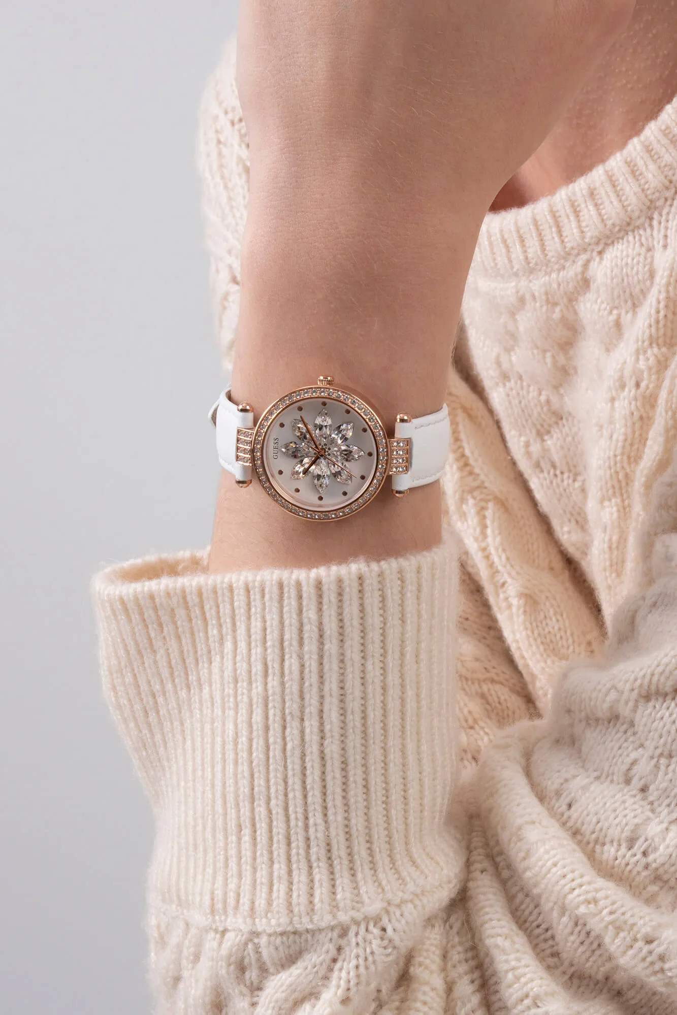 Guess Full Bloom Rose Gold Watch
