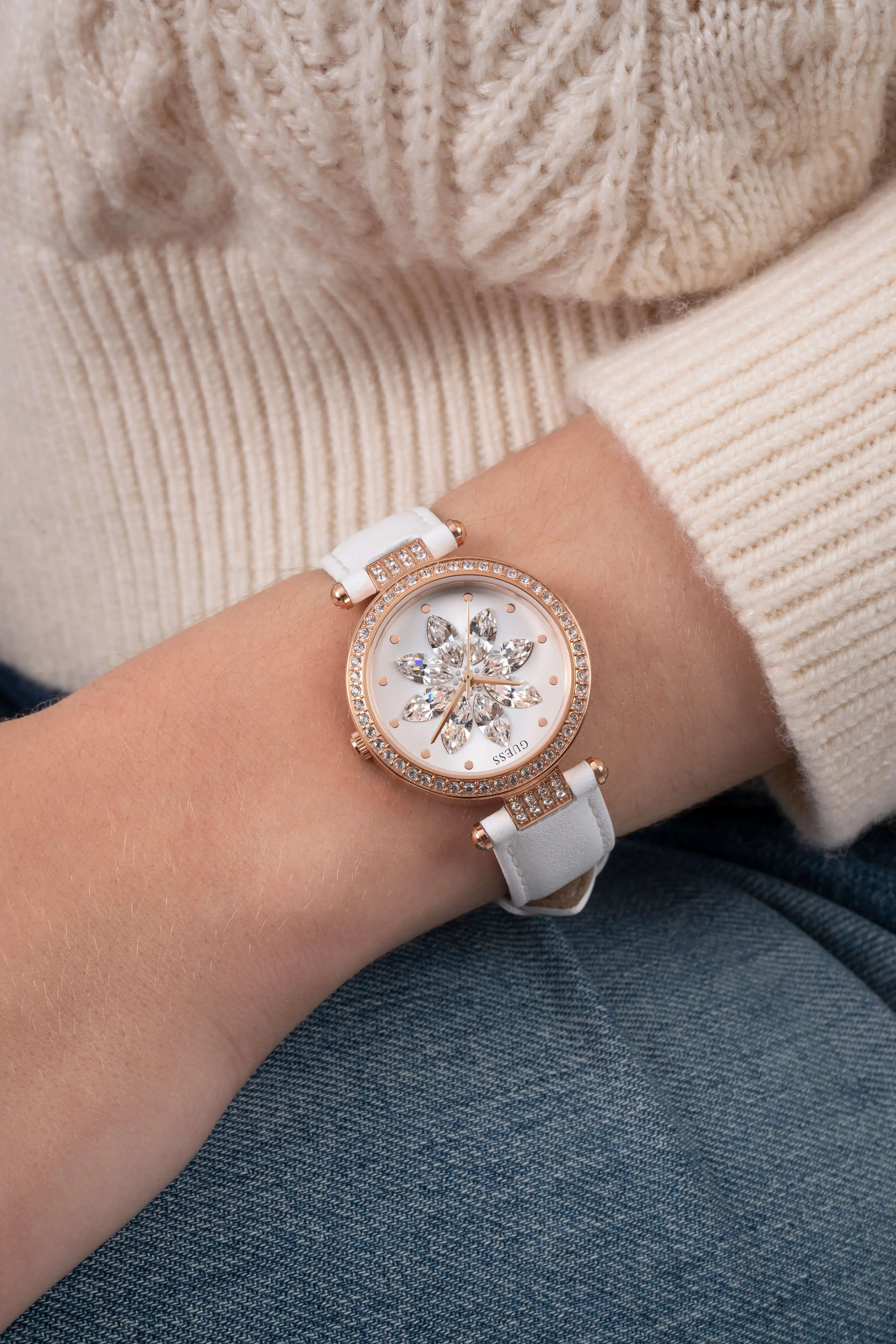 Guess Full Bloom Rose Gold Watch