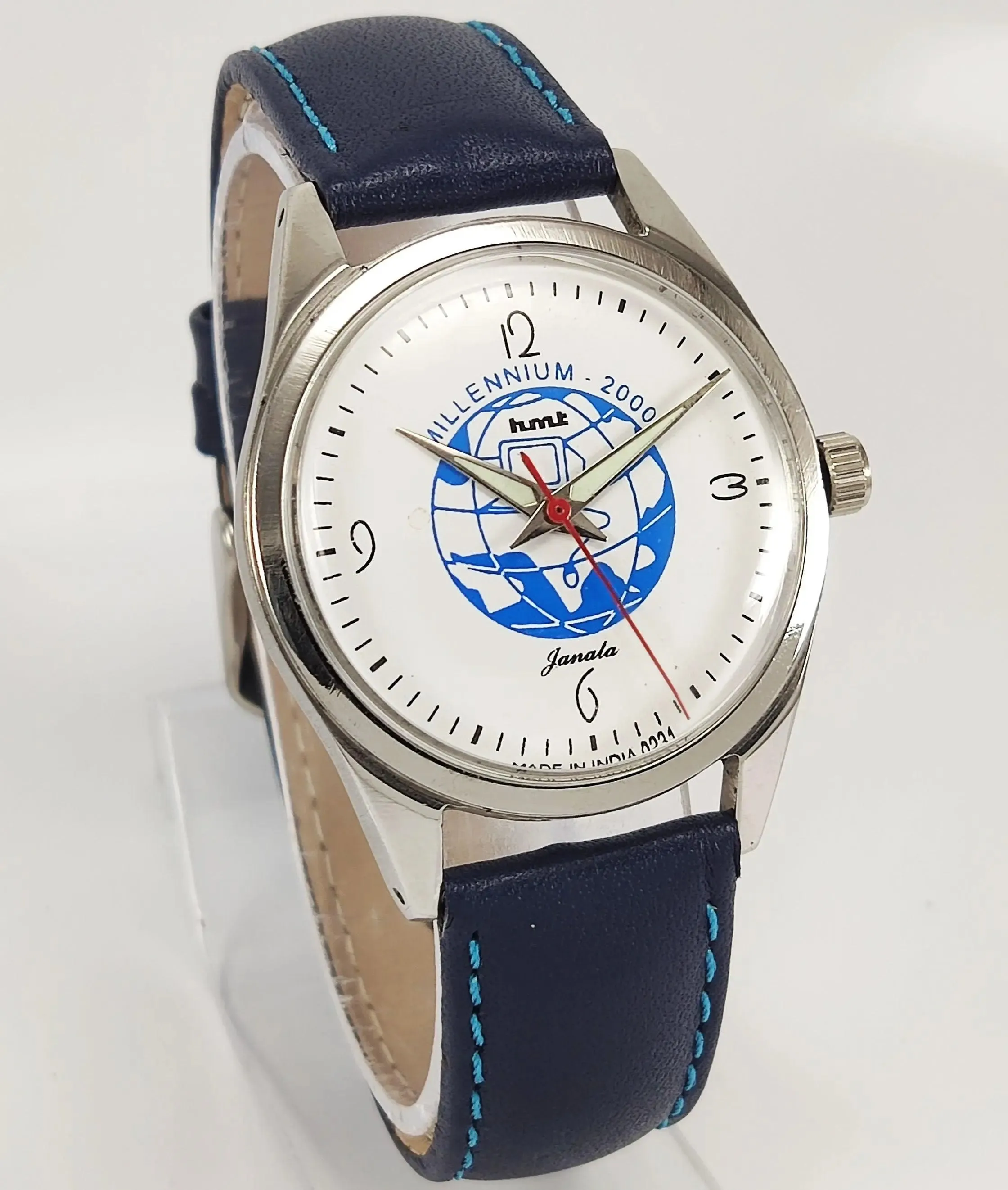 HMT Janata Millennium 2000 Para Shock 17 Jewels White Dial Mechanical Hand winding Men's Wrist Watch