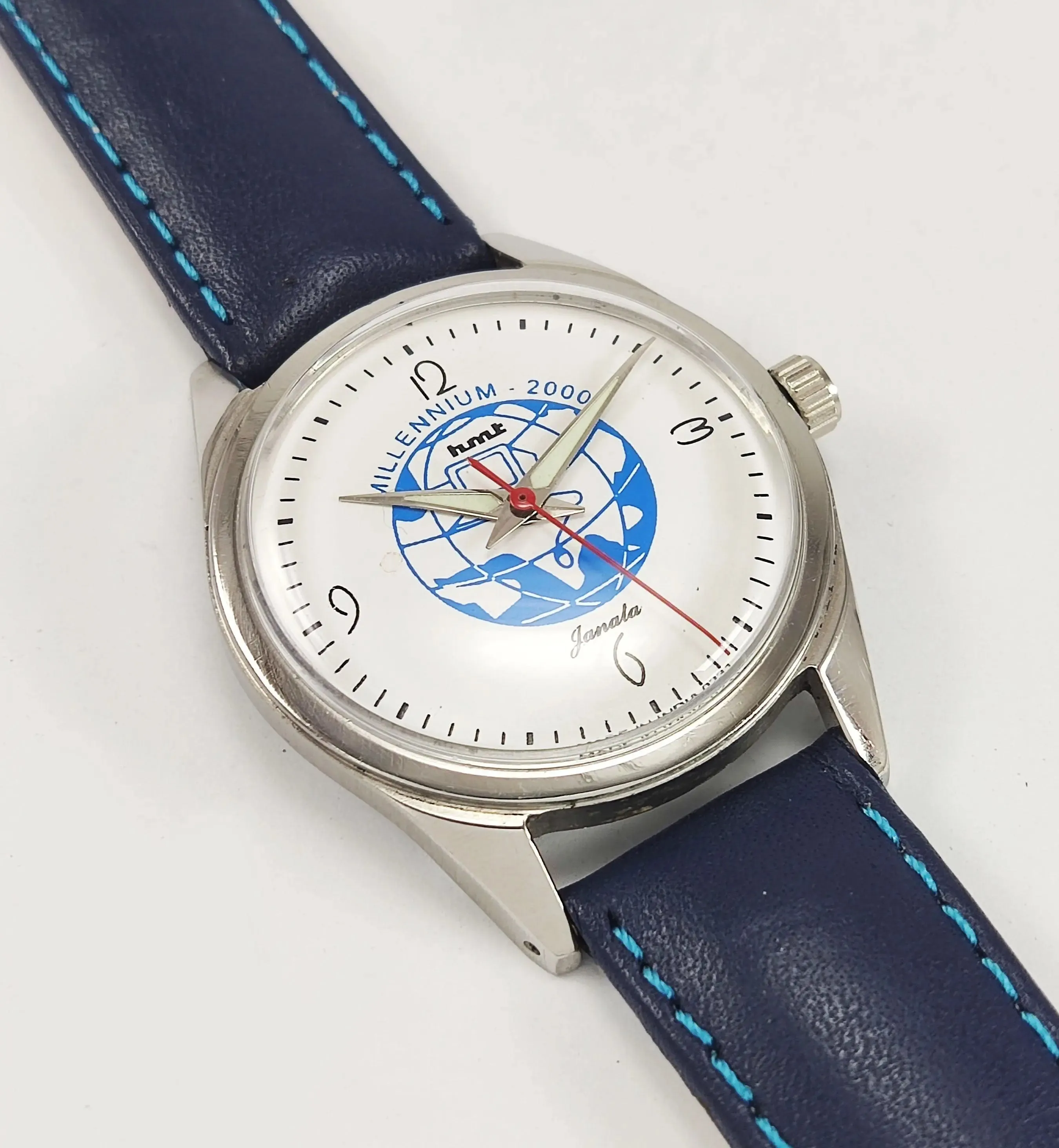 HMT Janata Millennium 2000 Para Shock 17 Jewels White Dial Mechanical Hand winding Men's Wrist Watch