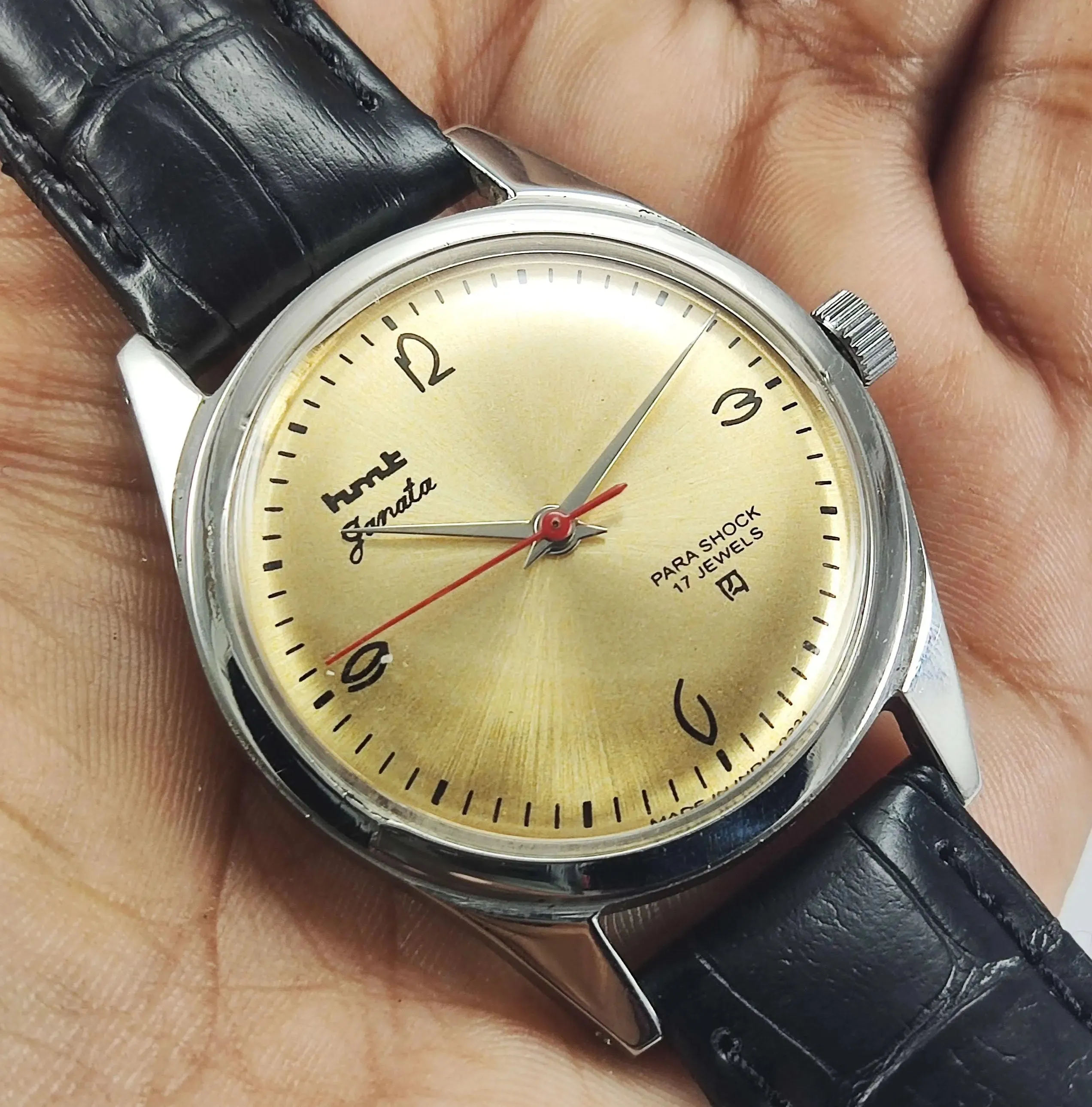 HMT Janata Para Shock 17 Jewels Golden Dial Mechanical Hand winding Men's Wrist Watch
