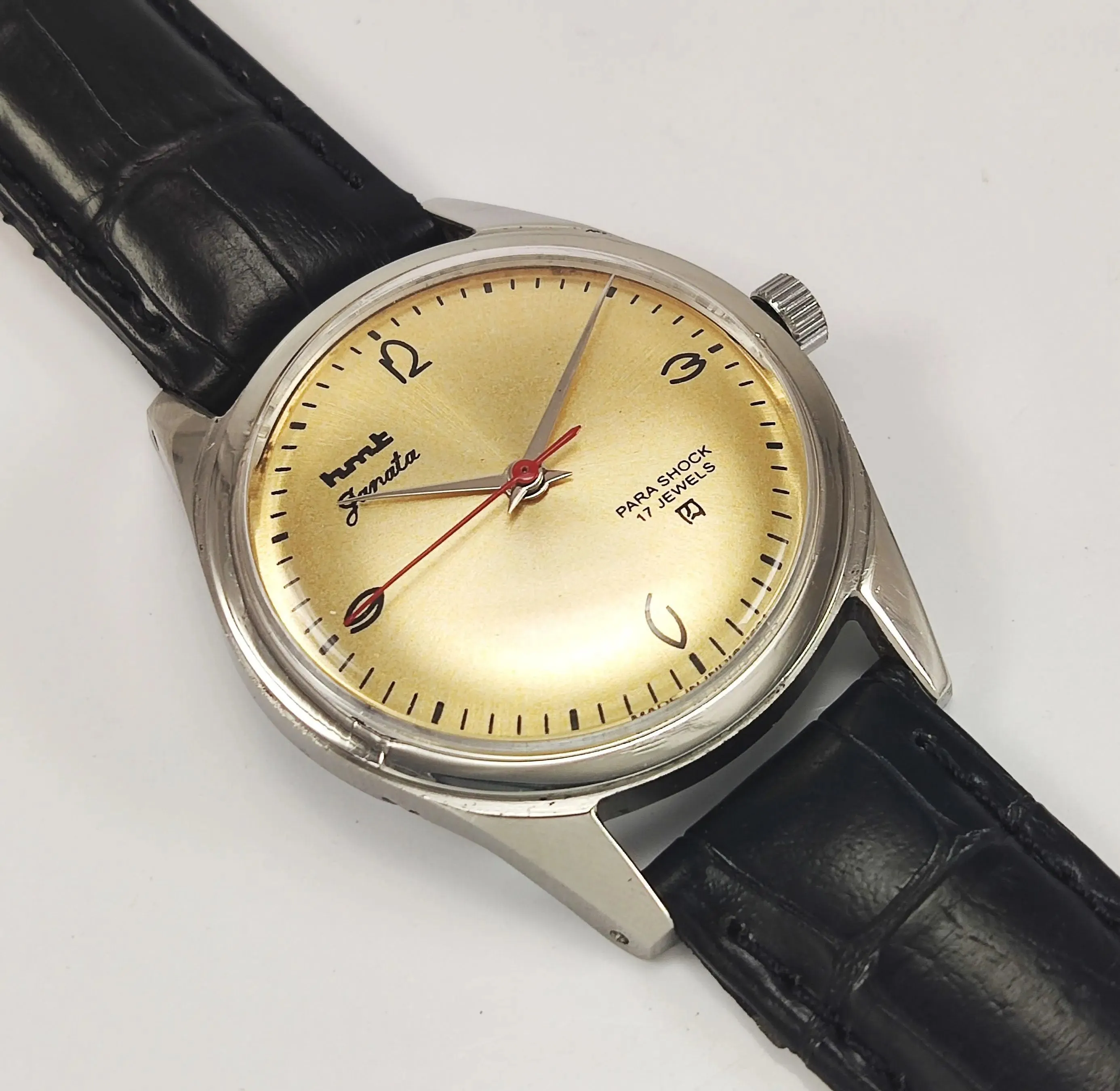 HMT Janata Para Shock 17 Jewels Golden Dial Mechanical Hand winding Men's Wrist Watch
