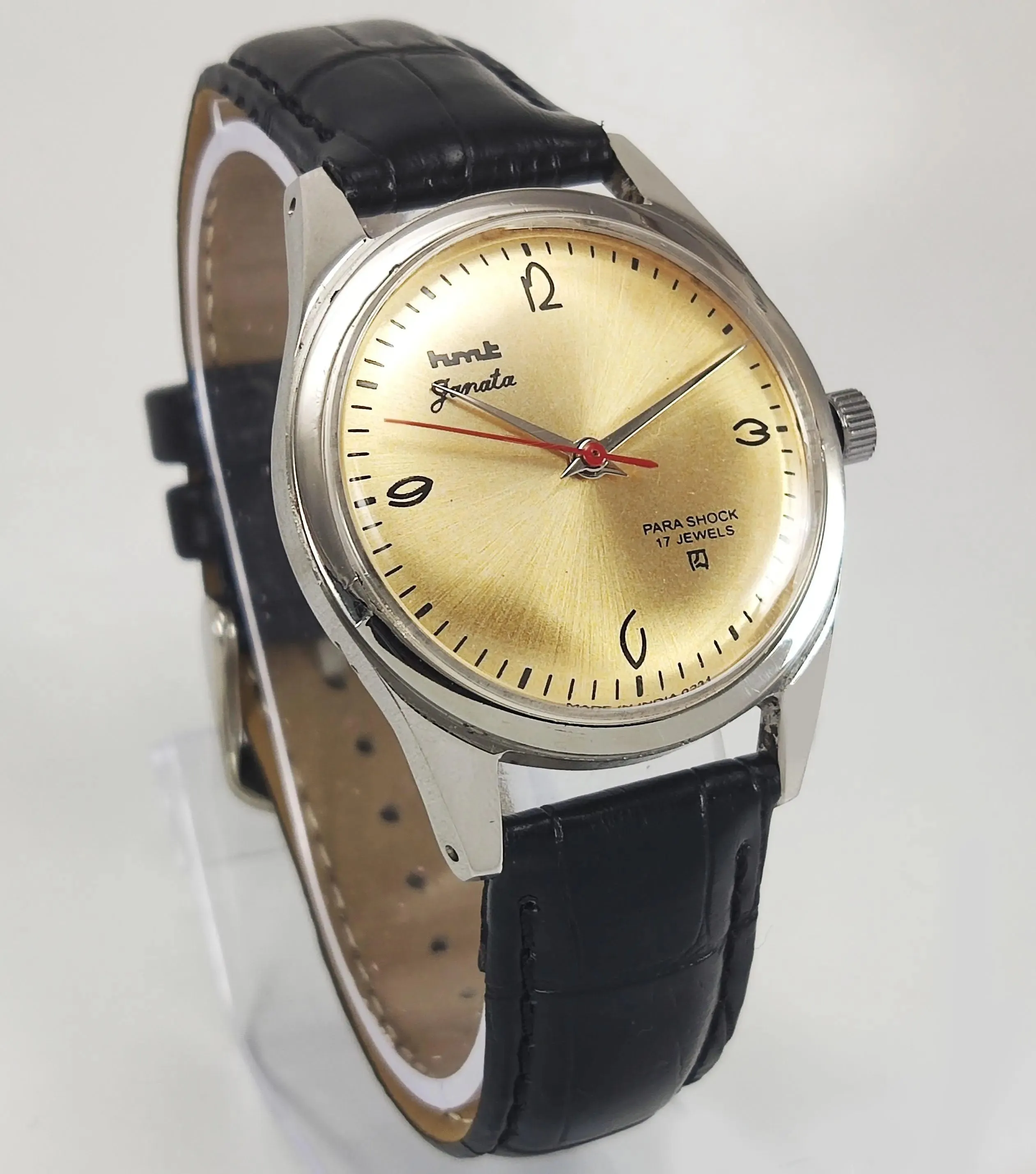 HMT Janata Para Shock 17 Jewels Golden Dial Mechanical Hand winding Men's Wrist Watch