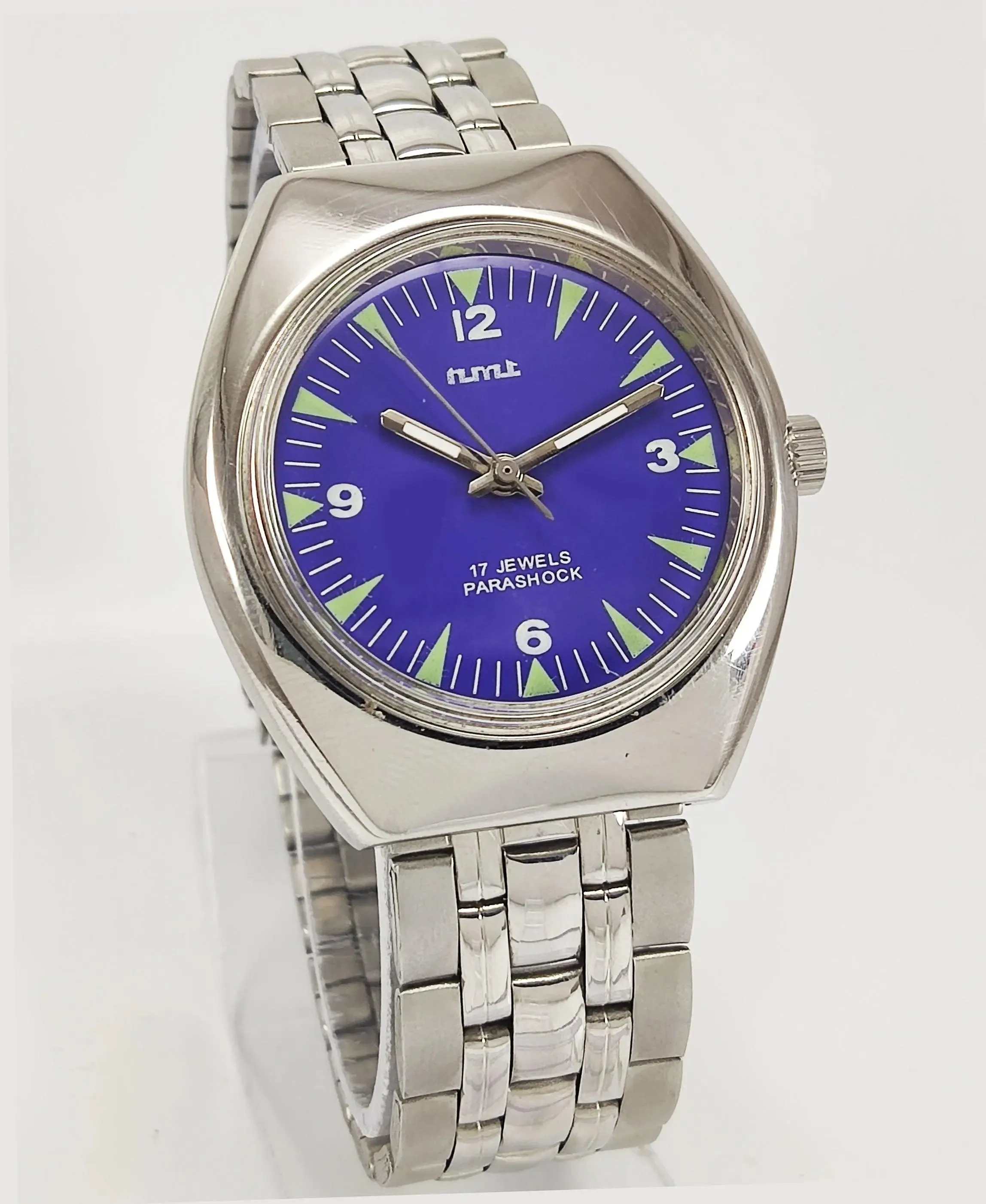 HMT Para Shock 17 Jewels Purple Dial Mechanical Hand winding Men's Wrist Watch