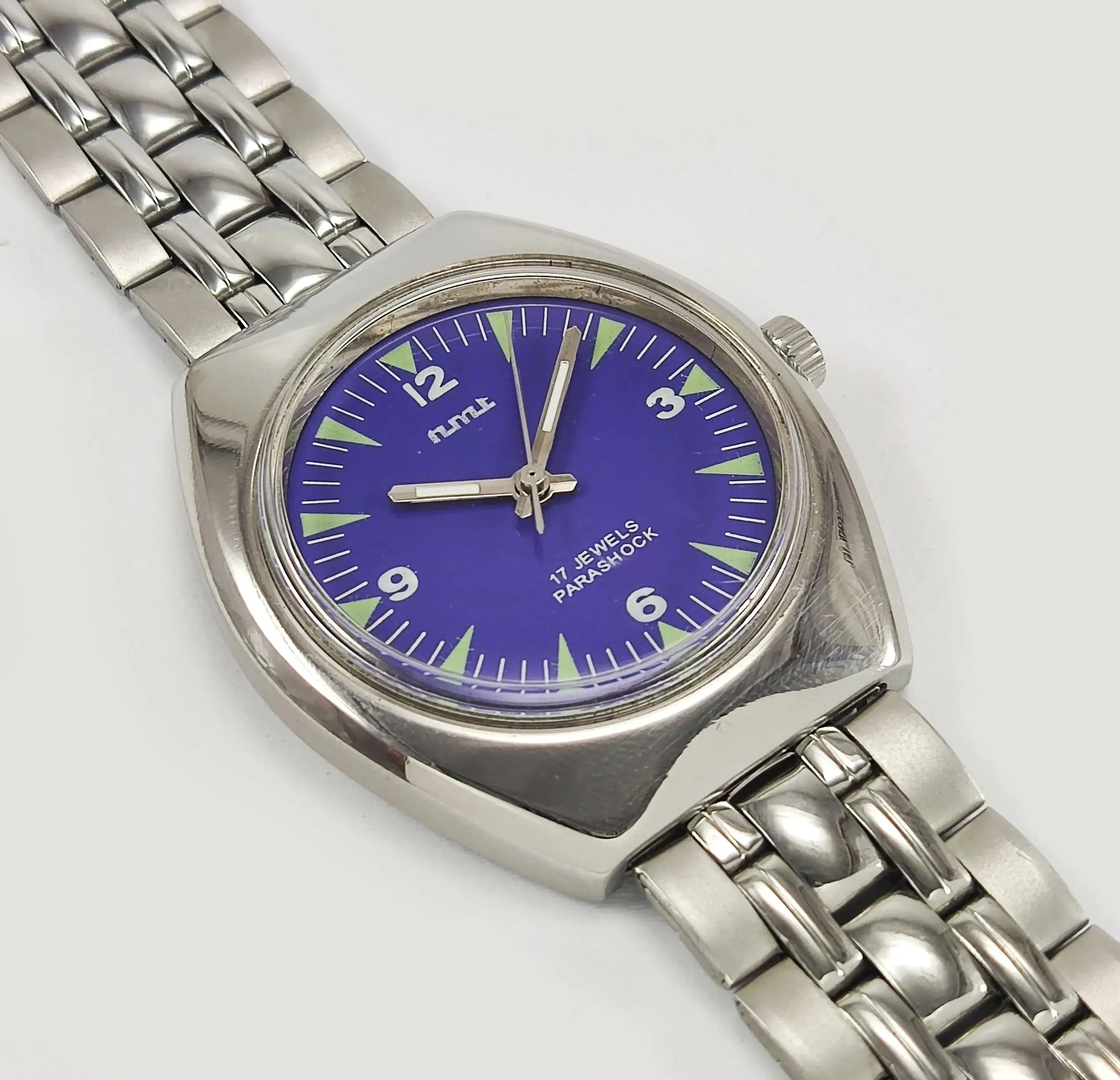 HMT Para Shock 17 Jewels Purple Dial Mechanical Hand winding Men's Wrist Watch