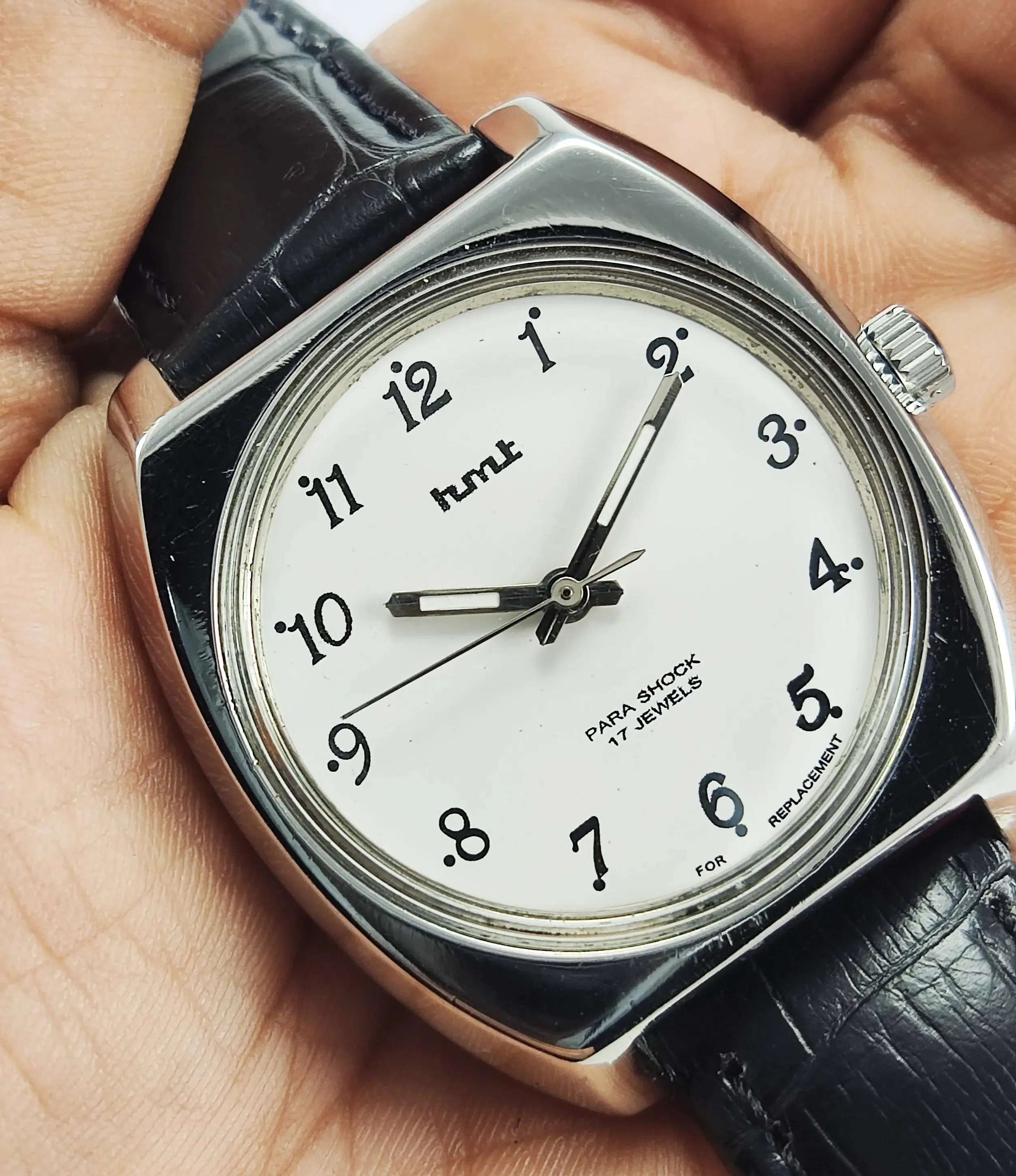 HMT Para Shock 17 Jewels White Dial Mechanical Hand winding Men's Wrist Watch