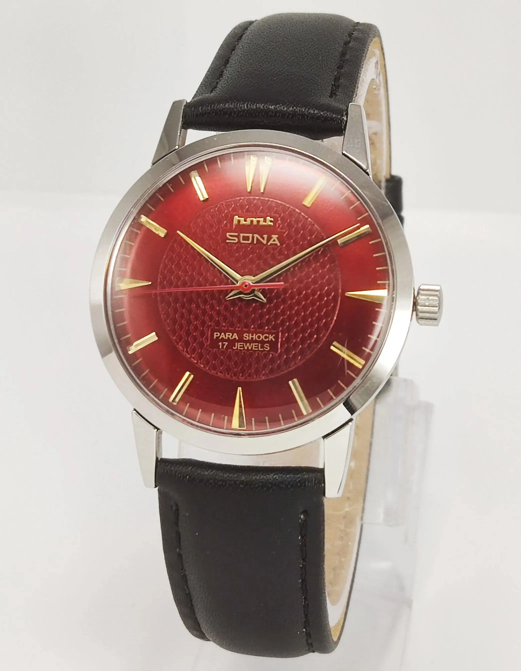 HMT Sona Para Shock 17 Jewels Maroon Red Dial Mechanical Hand winding Men's Wrist Watch