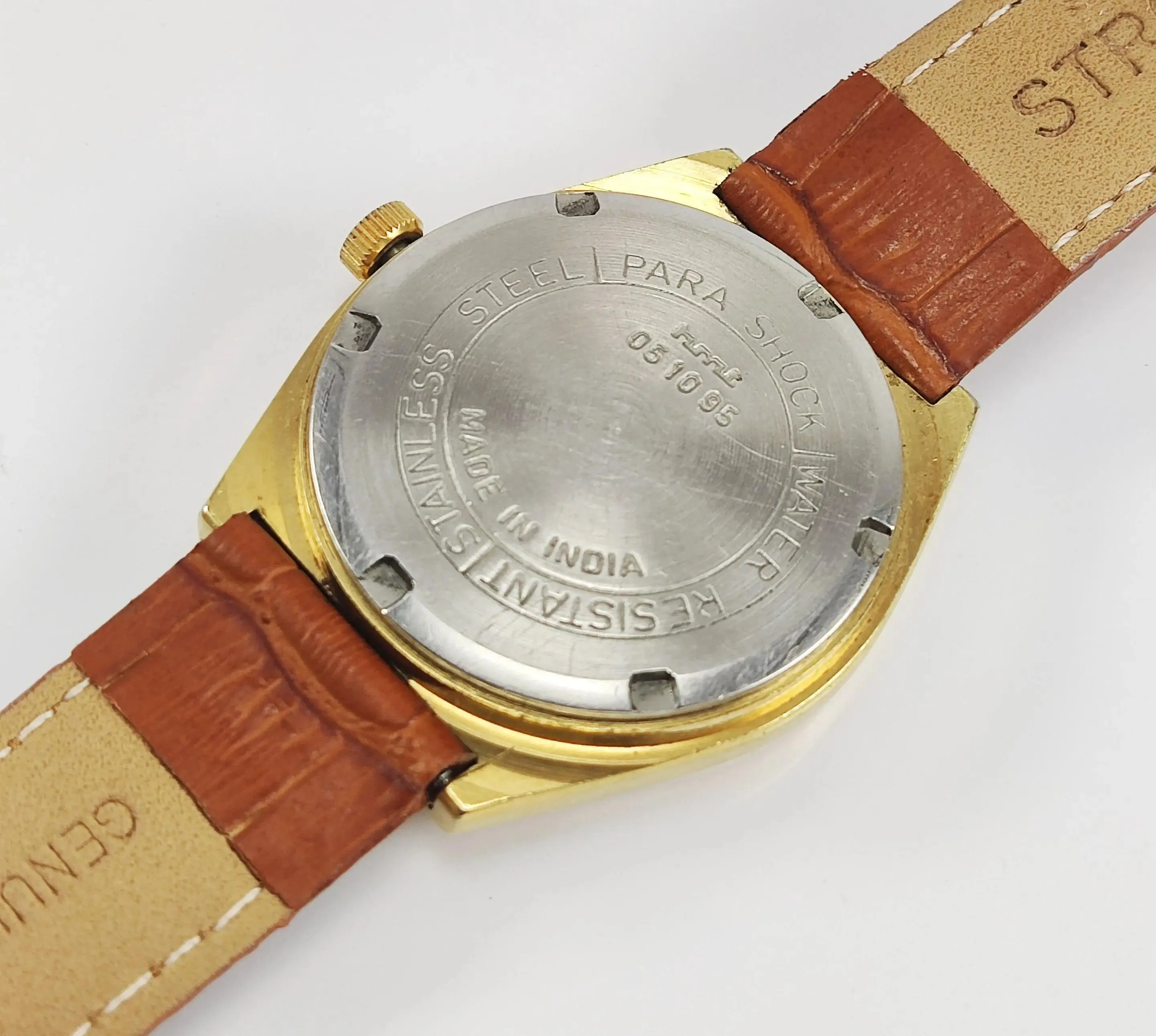 HMT Surya Para Shock 17 Jewels Golden Dial Mechanical Hand winding Men's Wrist Watch