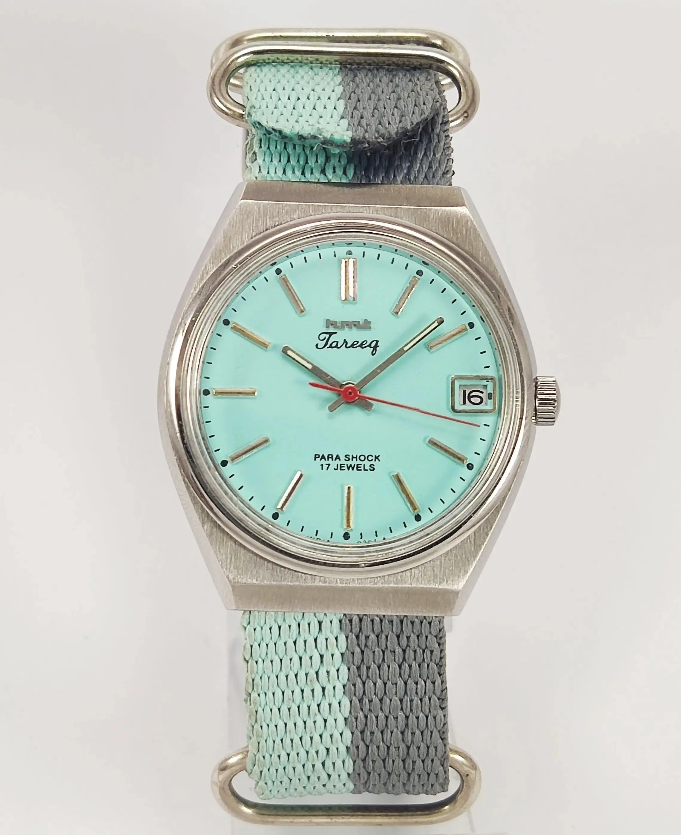 HMT Tareeq Para Shock 17 Jewels Pista Green Dial Date Function Mechanical Hand winding Men's Wrist Watch