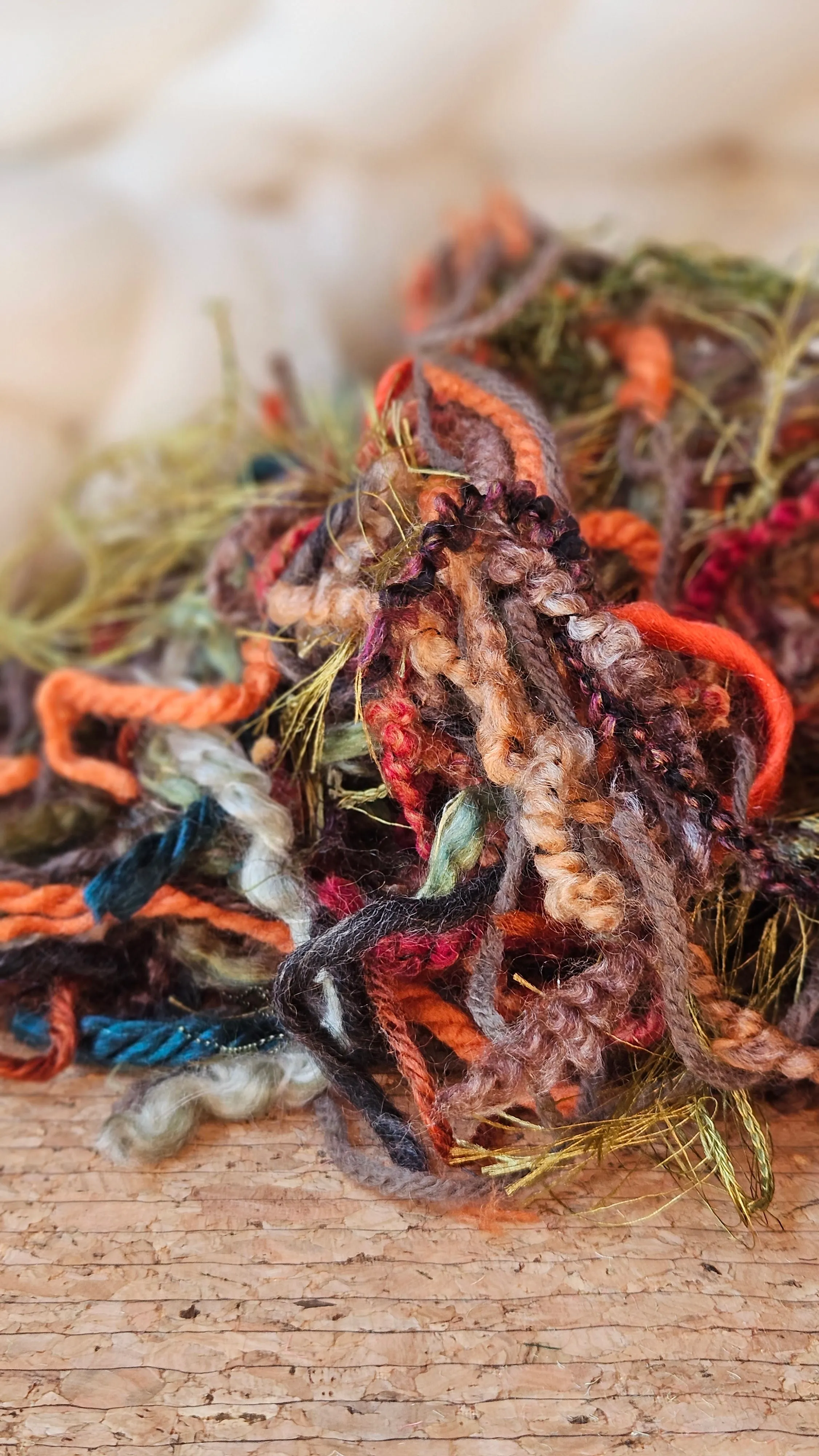 JOAN OF ARC Novelty Thread Fiber Texture Blend - 2 ounces