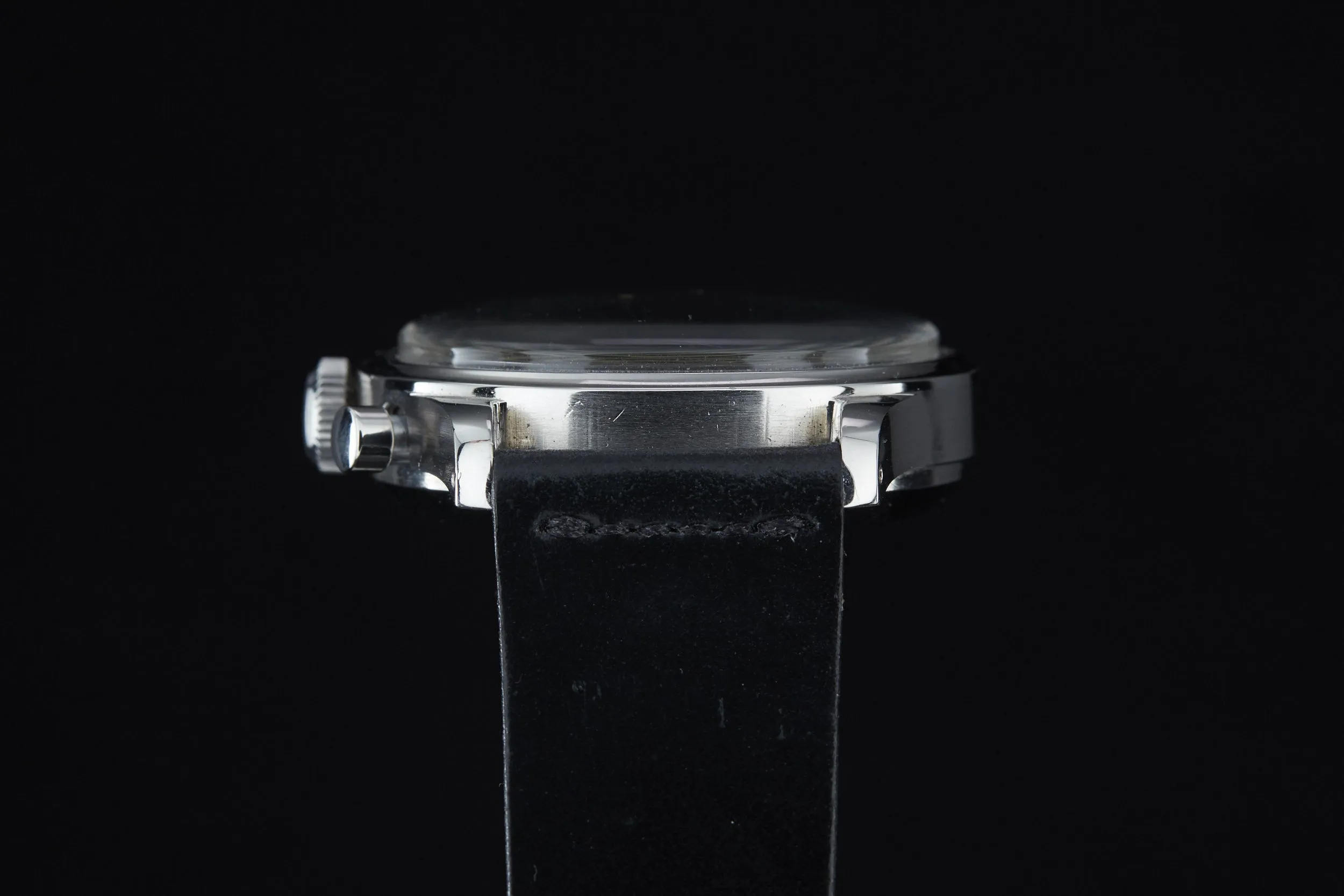 Mulco Clamshell Chronograph