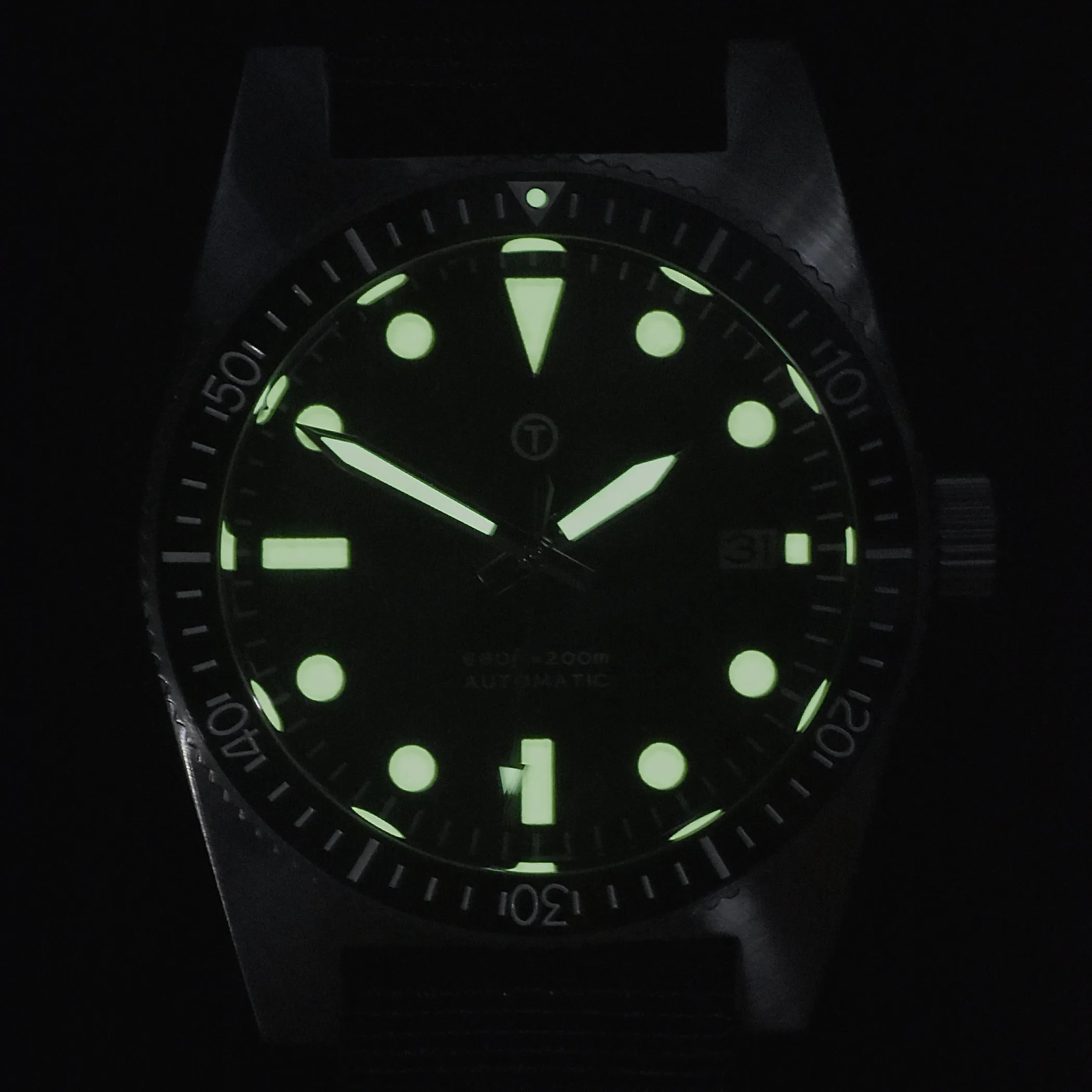 MWC 1970s/80s Pattern Automatic 24 Jewel Military Divers Watch with Ceramic Bezel and Sapphire Crystal