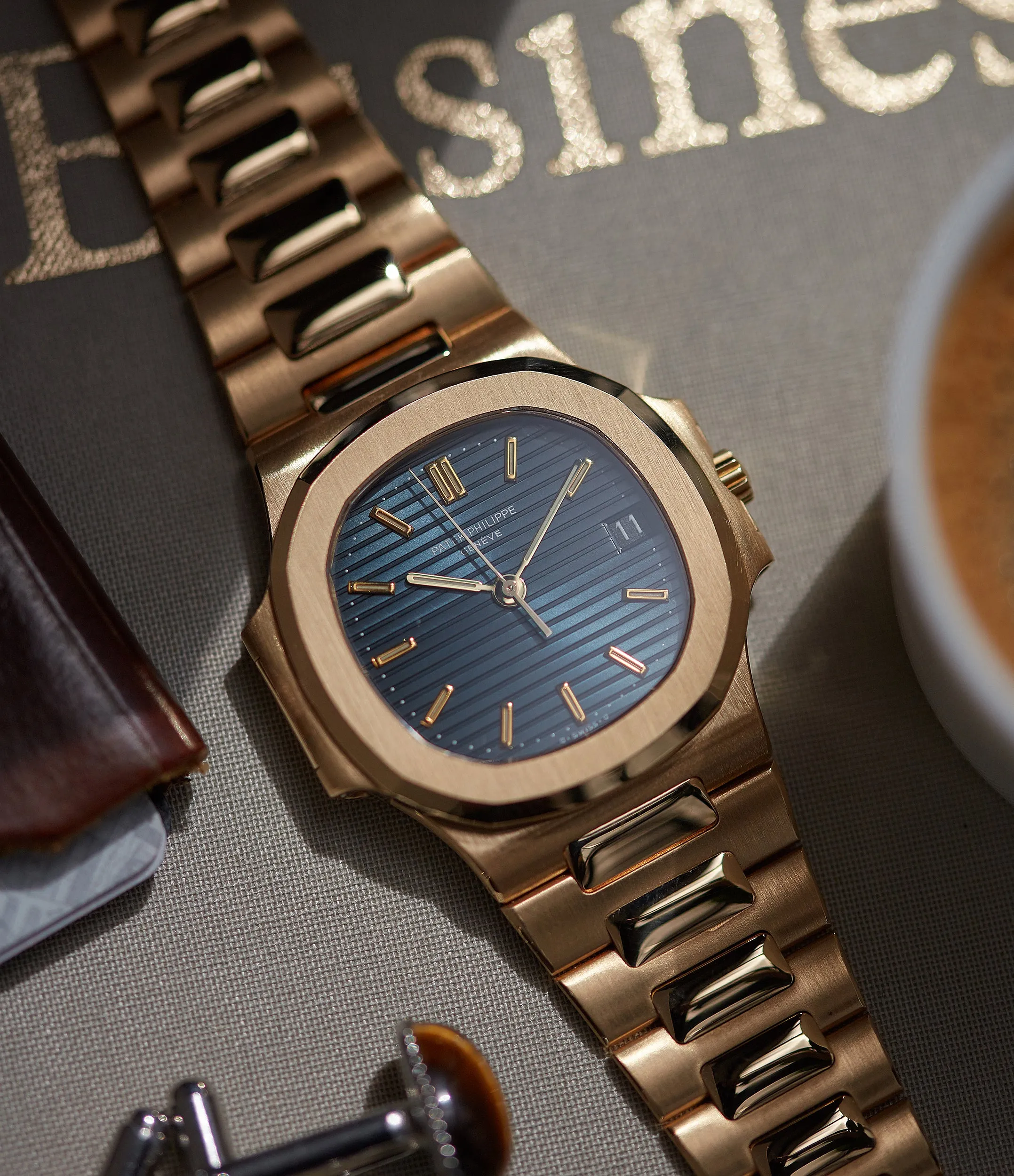 Nautilus 3800 | Yellow Gold