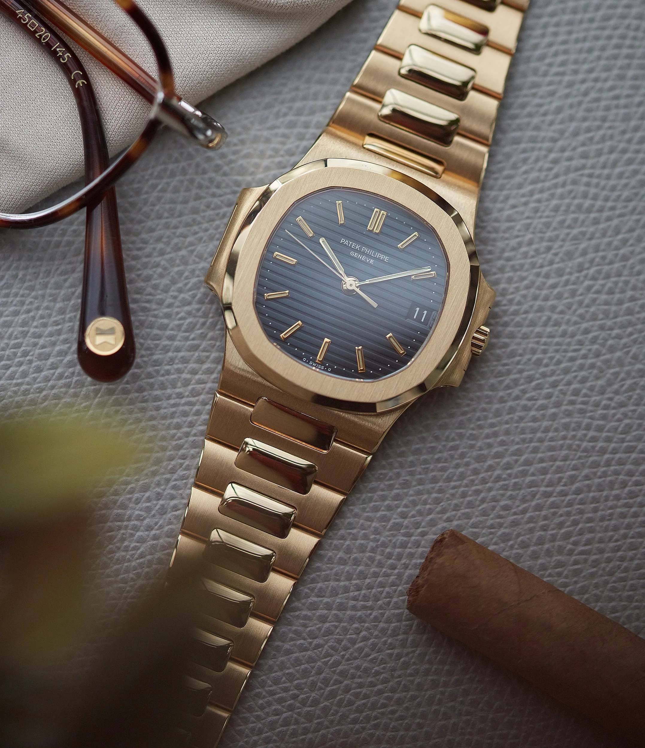 Nautilus 3800 | Yellow Gold