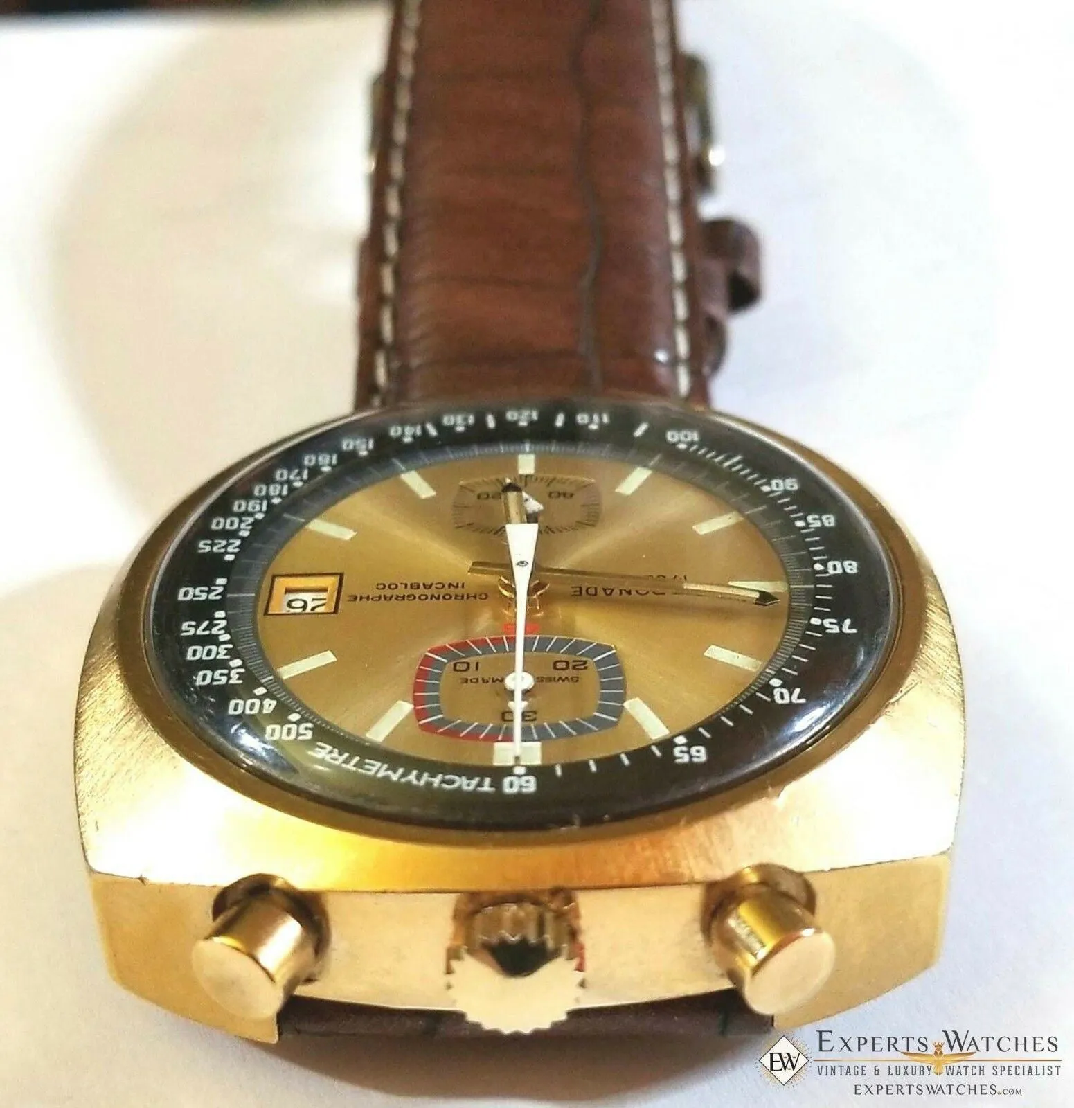 Serviced Vintage Carronade BullHead Chronograph Valjoux 7734 Gold 42.50 mm Watch
