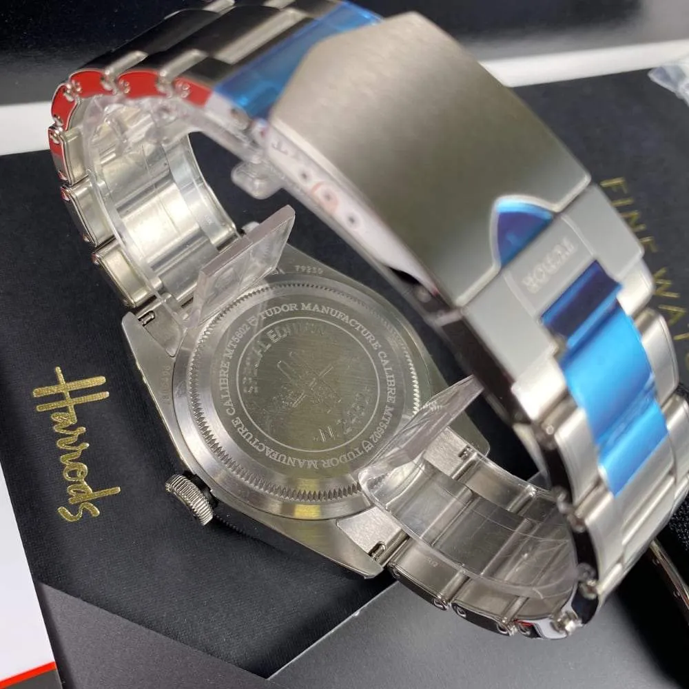 Tudor Black Bay Green Harrods Edition 79230G (2019)