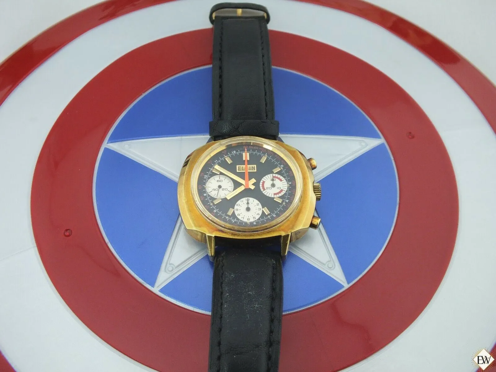 Vintage Elgin 60's Chronograph Valjoux 7736 Watch Panda Cal 330 (73643 814) Box