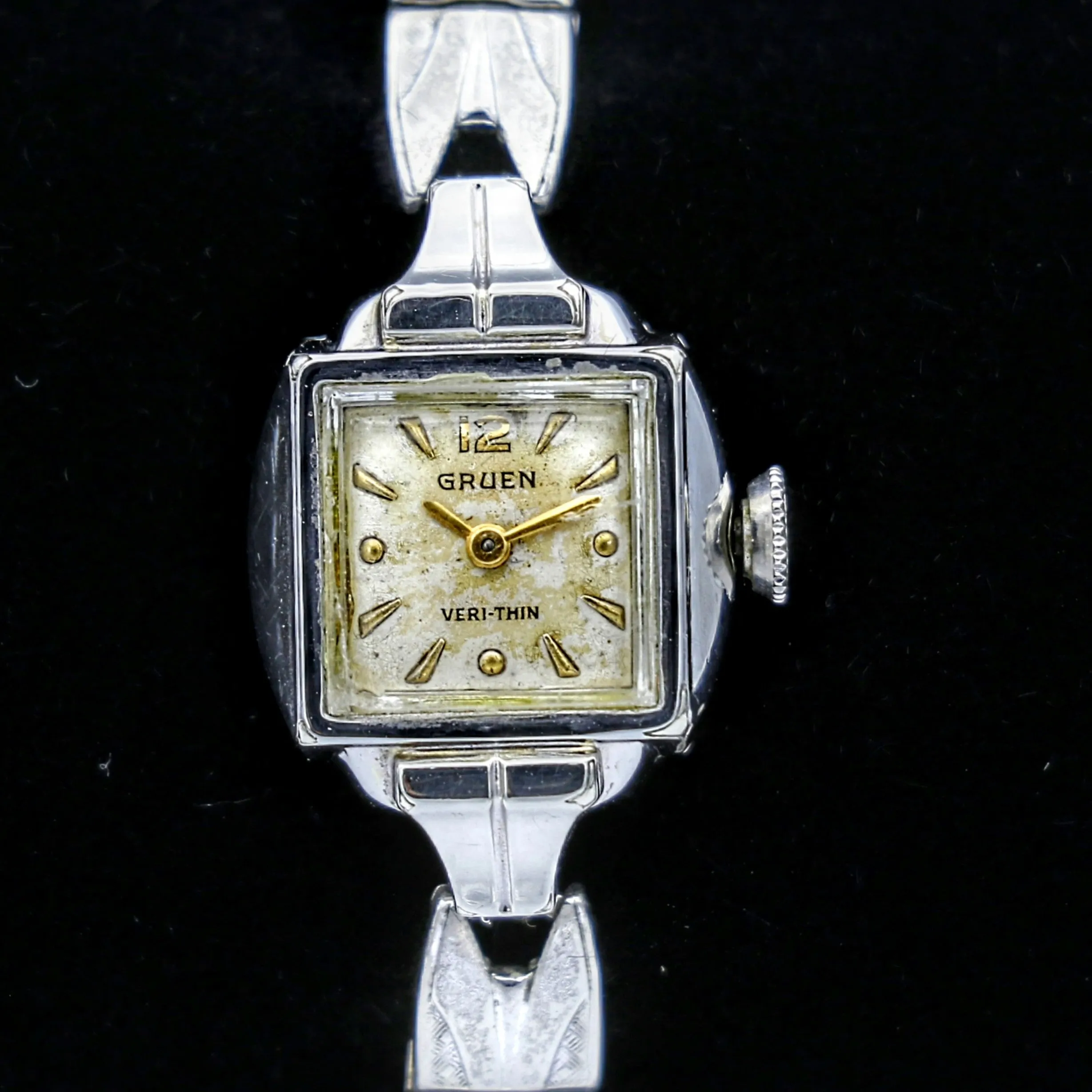 Vintage GRUEN Veri-Thin Ladies Wristwatch Cal. 211 Style 624 Swiss Made Watch